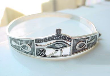 Silver eye of Horus Bracelet